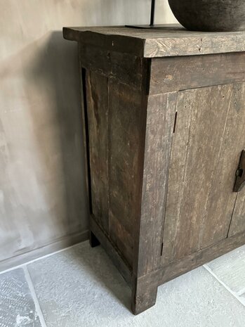 Commode kast 2- deurs Old Barn (afhalen)