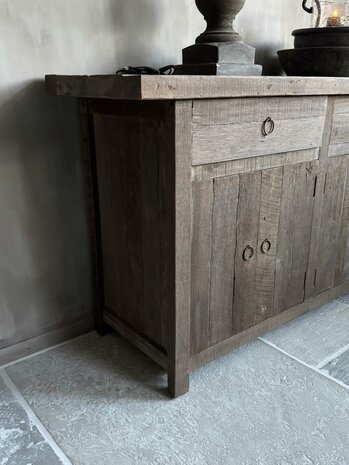 Dressoir Driftwood 4- deurs en 2- lades (afhalen)